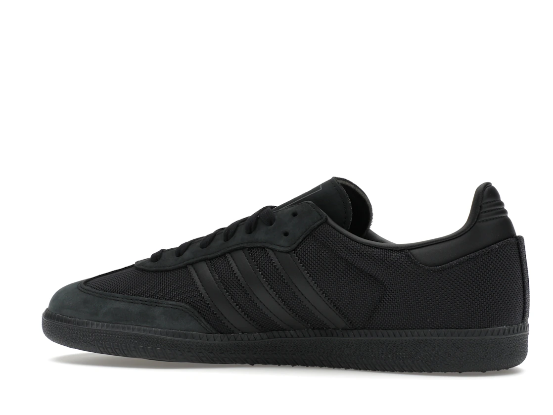Vue 21 de adidas Samba OG Black Carbon Cordura
