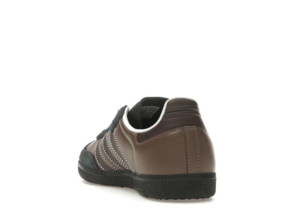 Vue 26 de adidas Samba OG Earth Strata Shadow Brown 