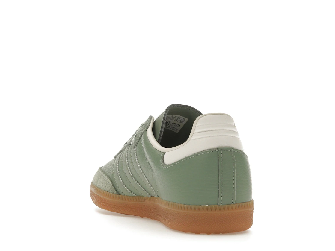 Vue 26 de adidas Samba OG Silver Green 