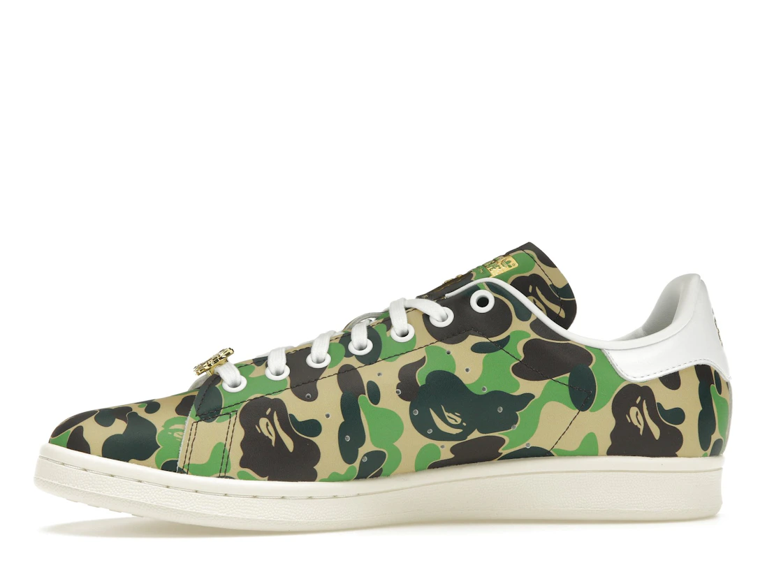 Vue 18 de adidas Stan Smith Bape ABC Camo