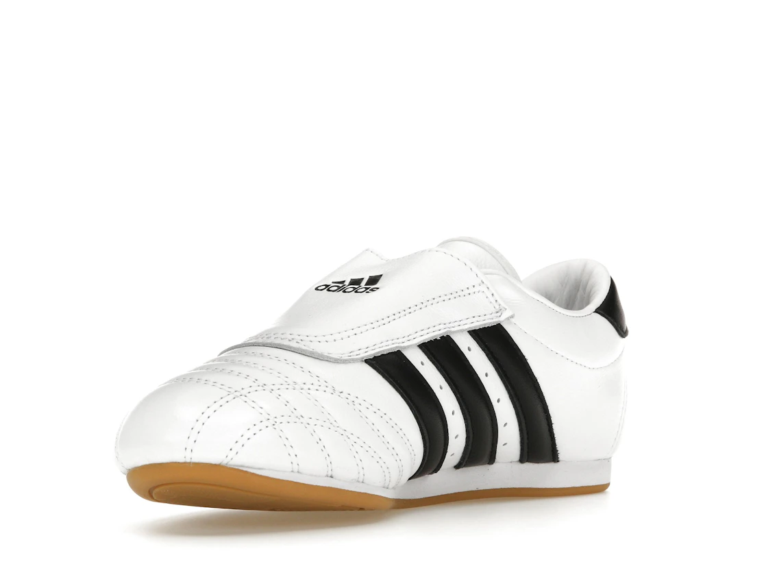 Vue 14 de adidas Taekwondo White Black 
