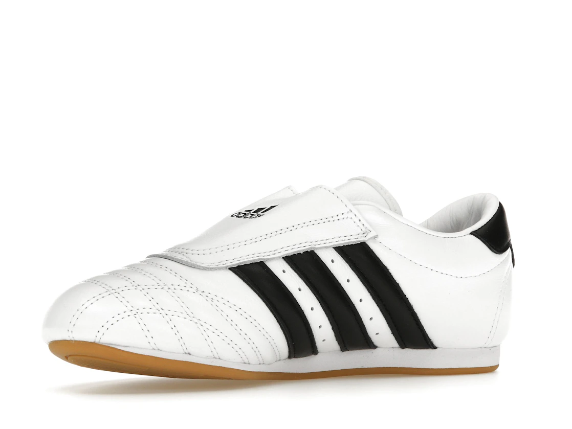 Vue 16 de adidas Taekwondo White Black 