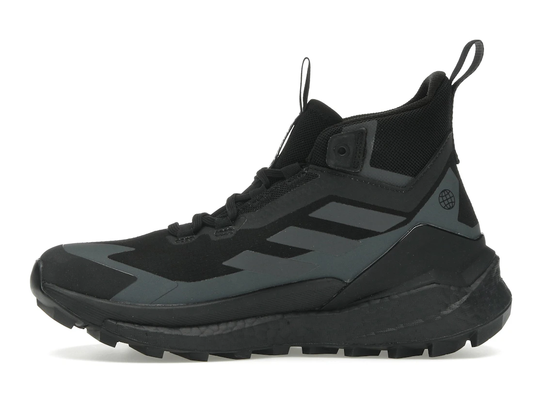 Vue 19 de adidas Terrex Free Hiker 2 Core Black Grey 