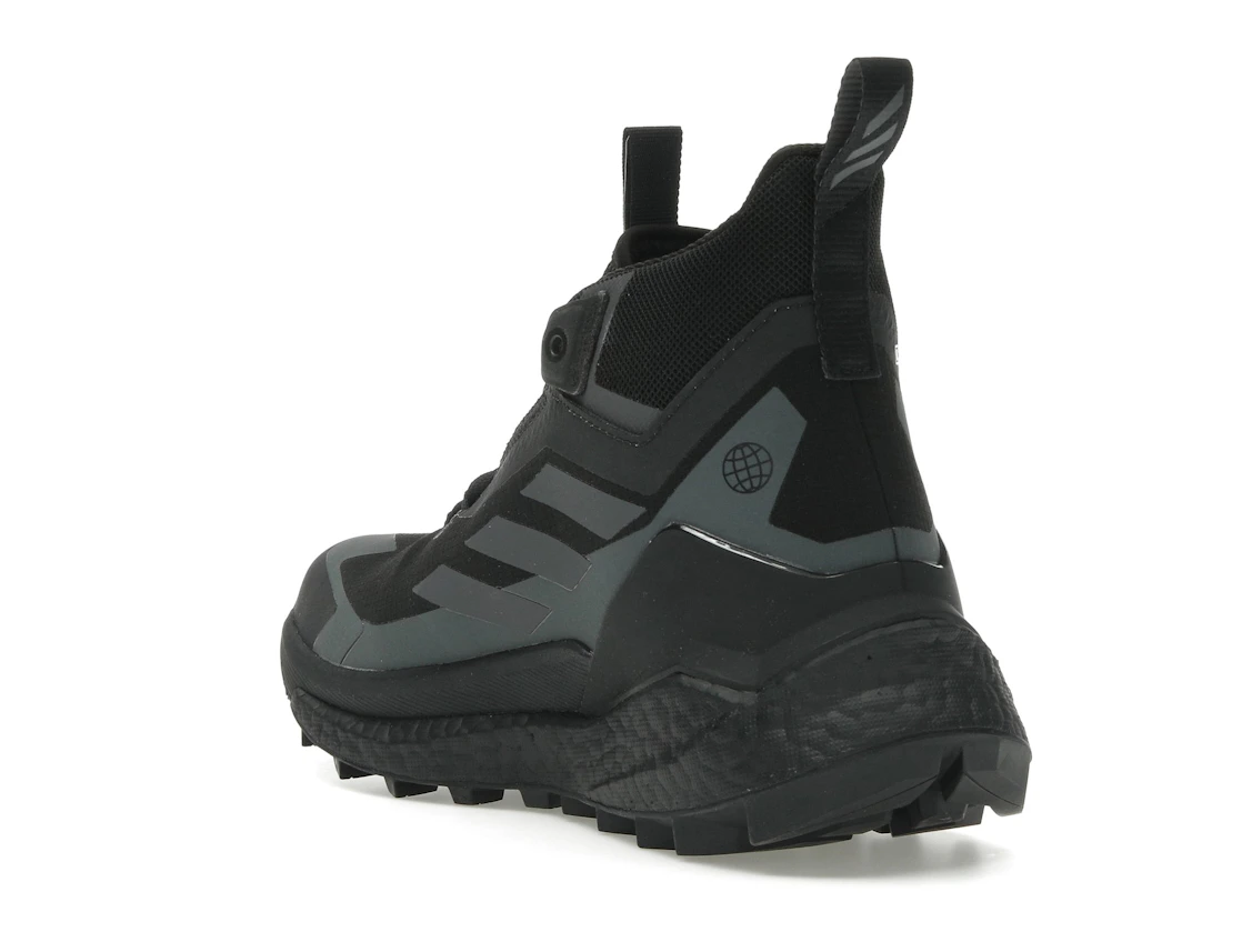 Vue 25 de adidas Terrex Free Hiker 2 Core Black Grey 