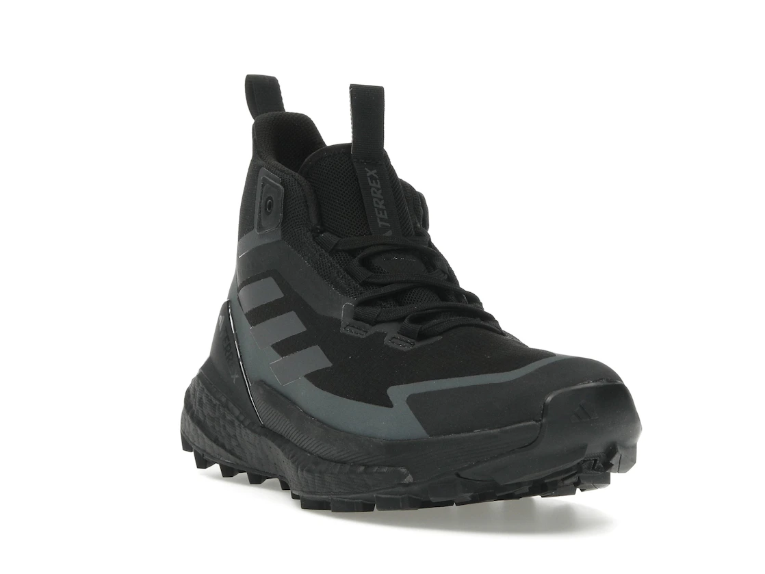 Vue 7 de adidas Terrex Free Hiker 2 Core Black Grey 