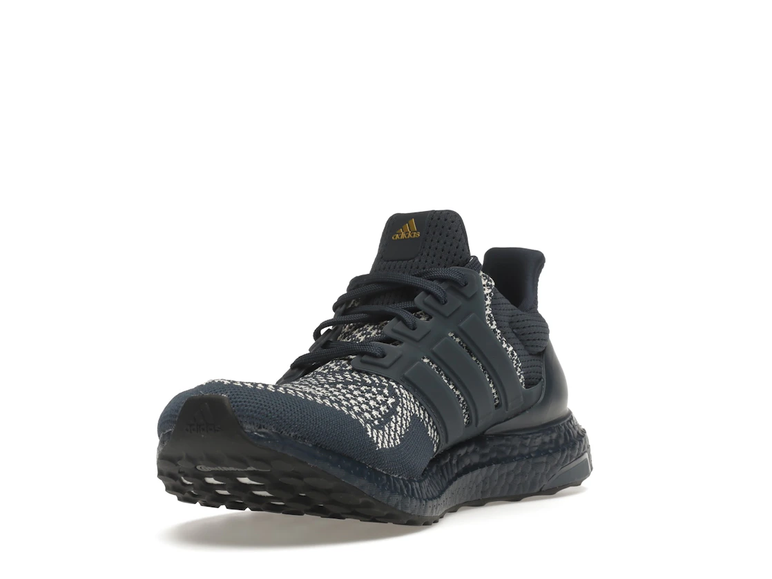 Vue 13 de adidas Ultra Boost 1.0 DNA Crew Navy