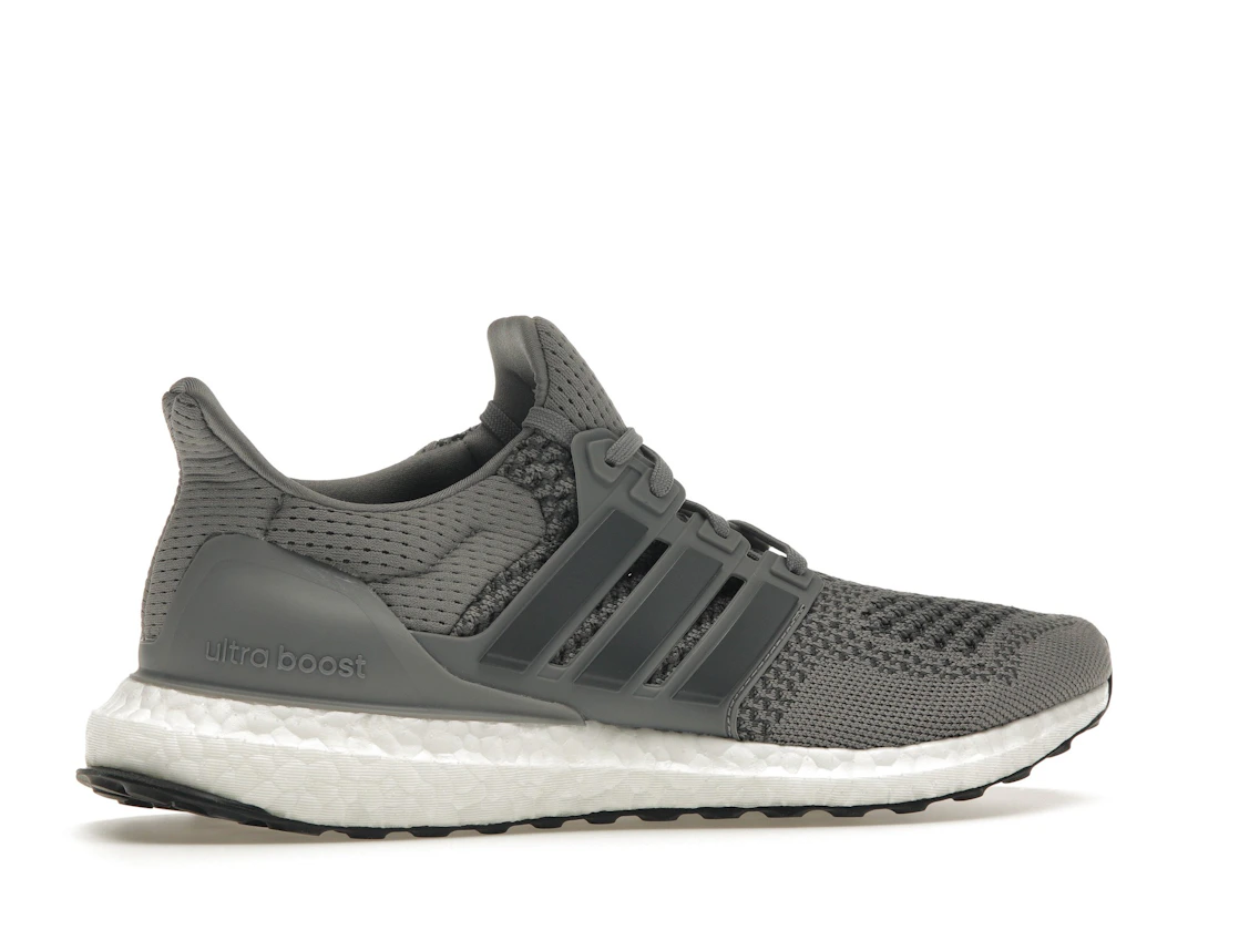 Vue 35 de adidas Ultra Boost 1.0 DNA Grey