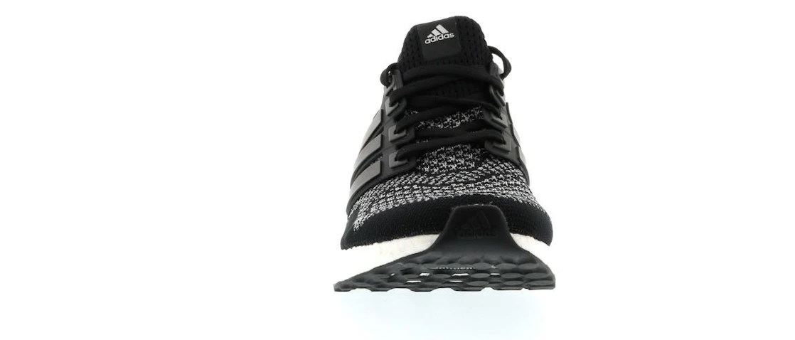 Vue 7 de adidas Ultra Boost 1.0 Black Reflective (2015)