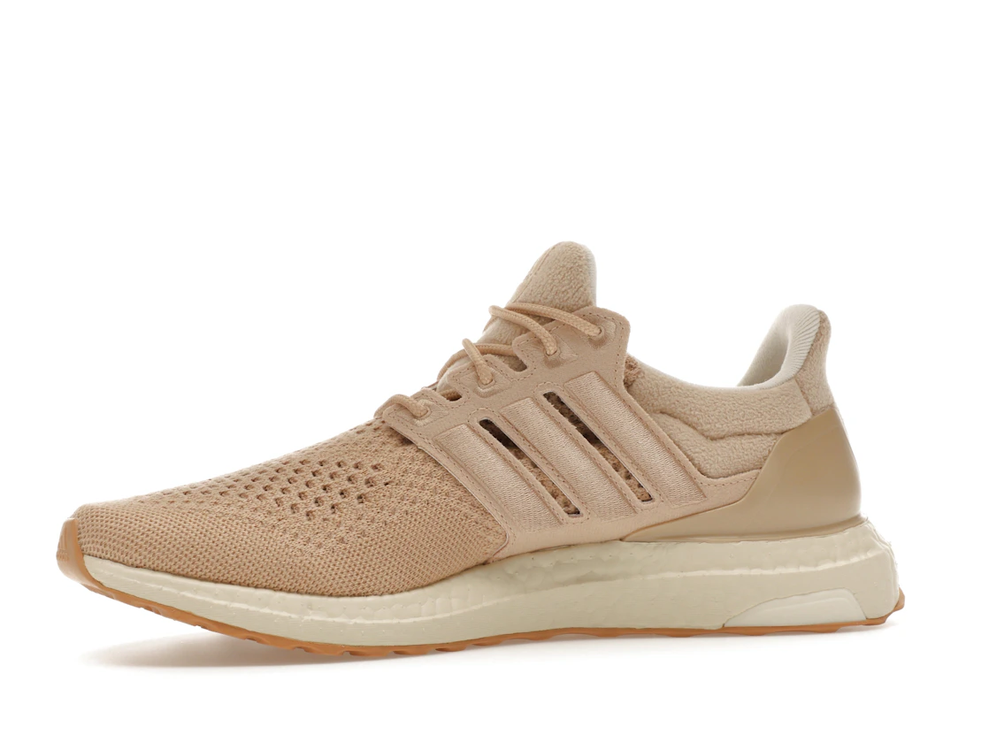 Vue 17 de adidas Ultra Boost 1.0 Magic Beige Off White 