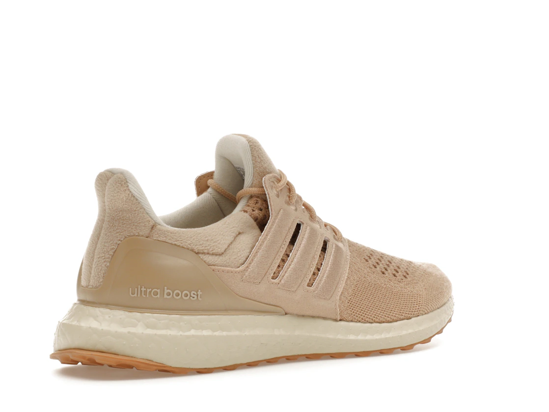 Vue 33 de adidas Ultra Boost 1.0 Magic Beige Off White 