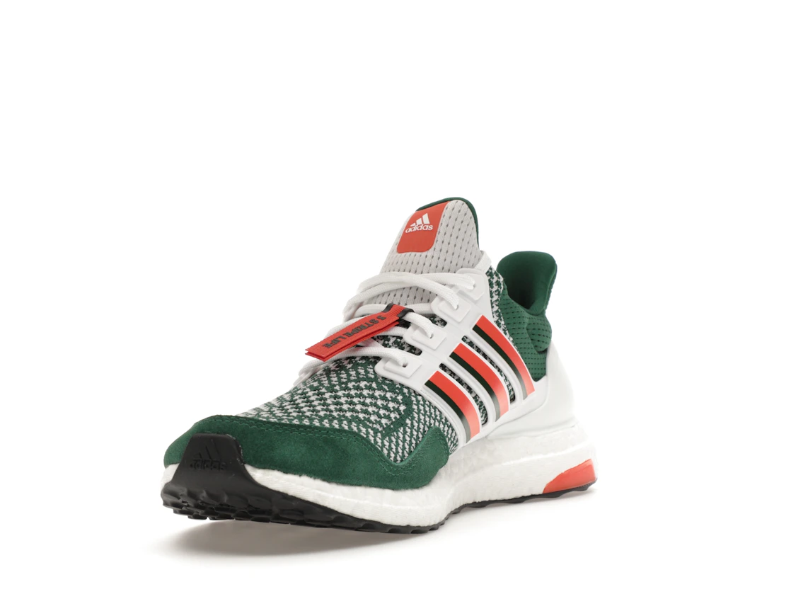 Vue 13 de adidas Ultra Boost 1.0 Miami