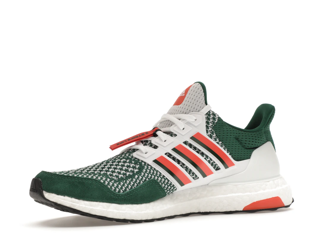 Vue 16 de adidas Ultra Boost 1.0 Miami
