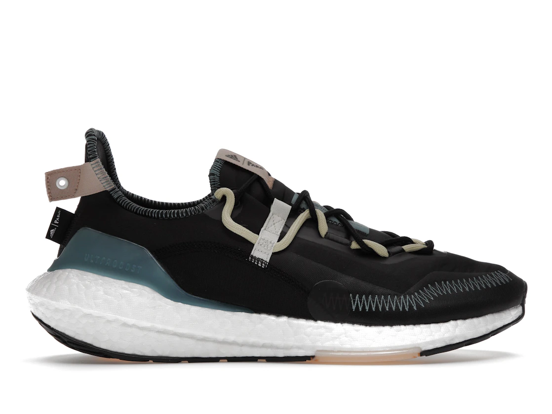 Vue 1 de adidas Ultra Boost 21 Parley Carbon