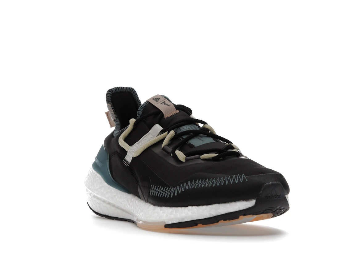 Vue 7 de adidas Ultra Boost 21 Parley Carbon