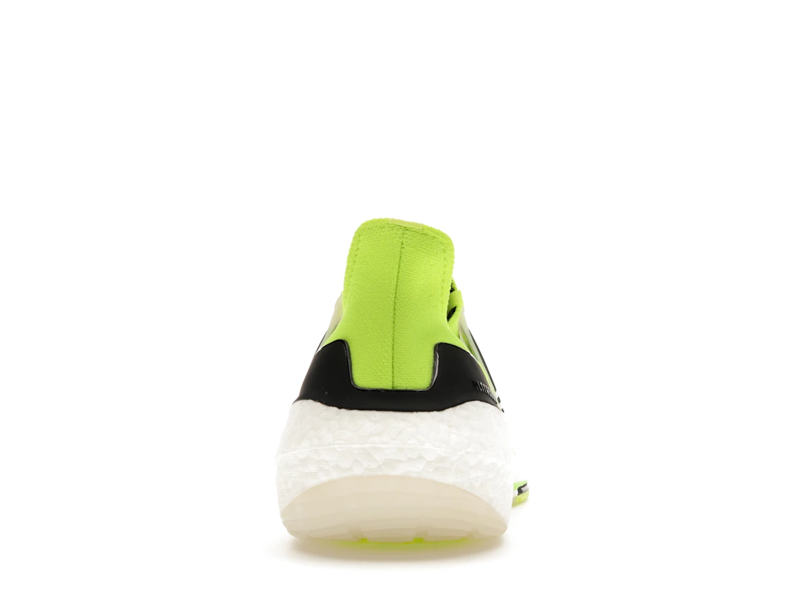 Vue 28 de adidas Ultra Boost 22 Solar Yellow