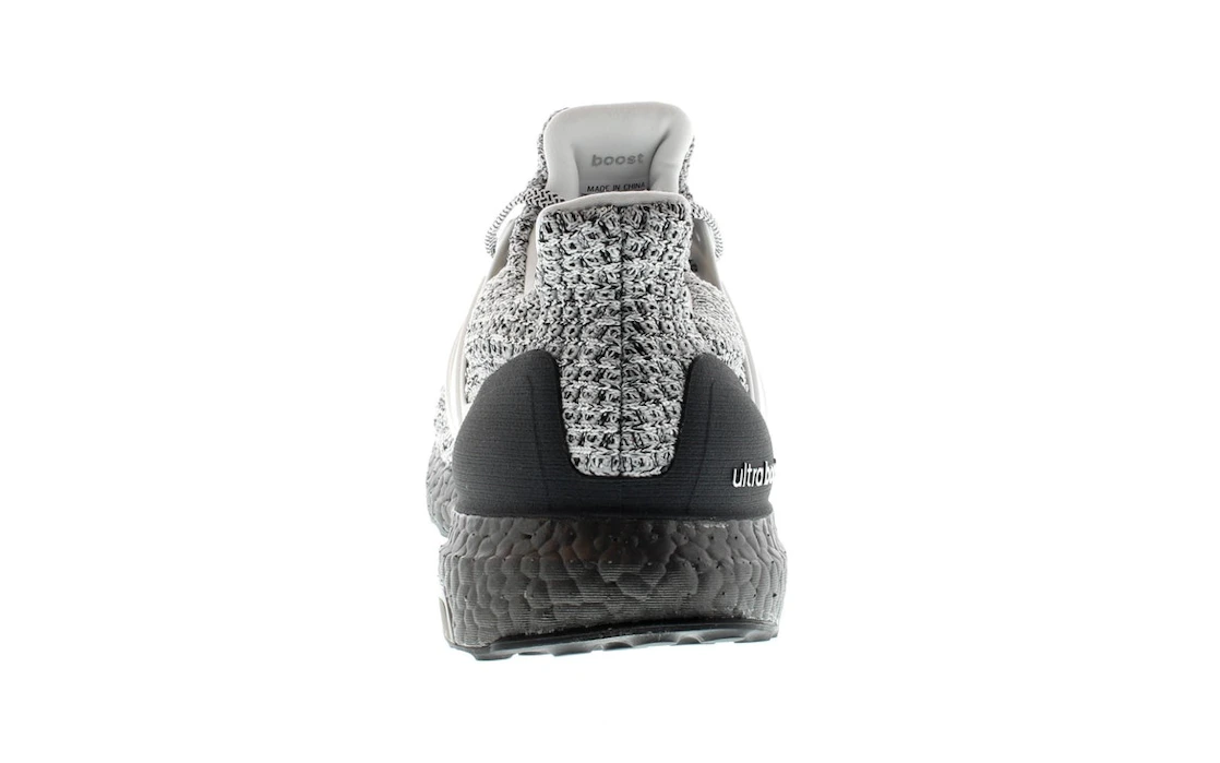 Vue 23 de adidas Ultra Boost 4.0 Cookies and Cream