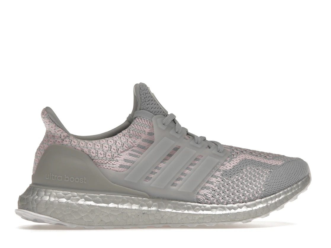 Vue 36 de adidas Ultra Boost 5.0 DNA Halo Silver 
