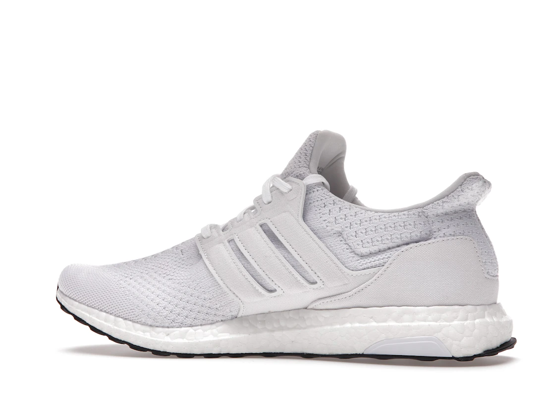 Vue 21 de adidas Ultra Boost 5.0 DNA Triple White