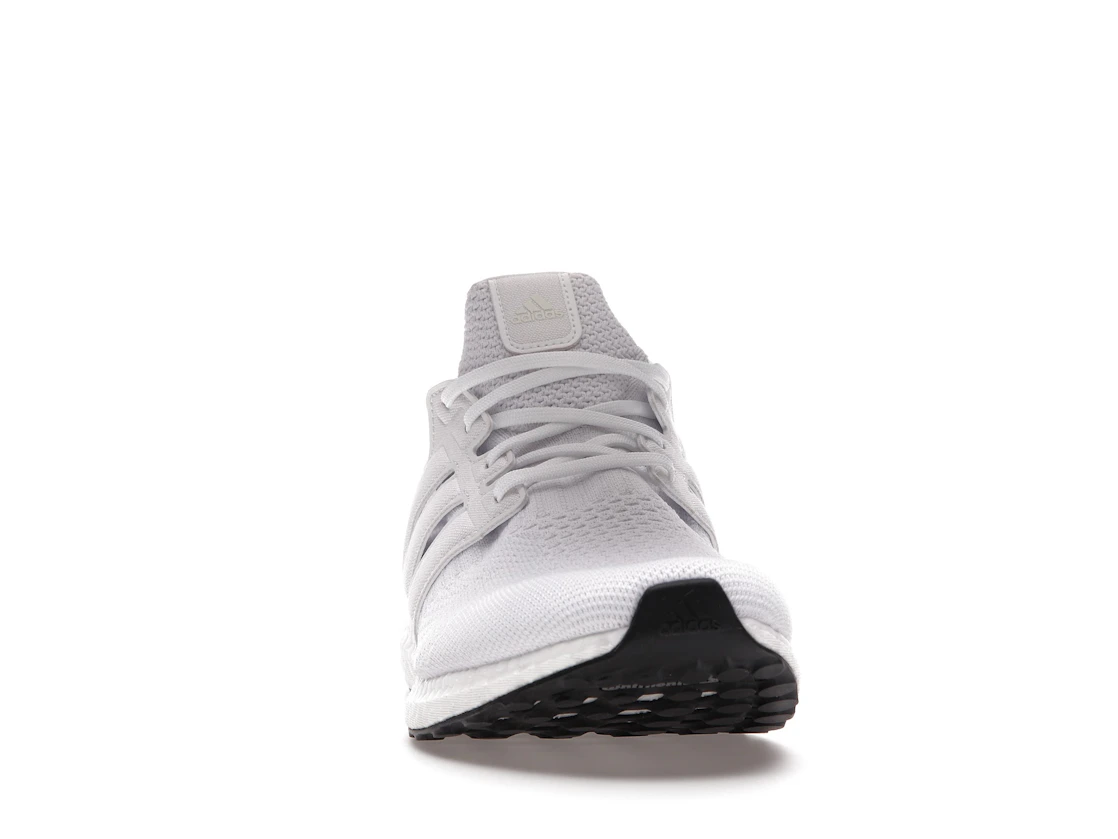 Vue 9 de adidas Ultra Boost 5.0 DNA Triple White