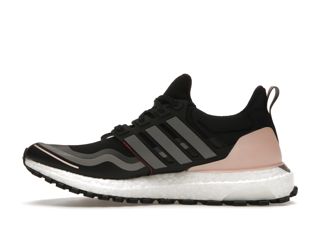 Vue 19 de adidas Ultra Boost Guard Black Grey Pink 