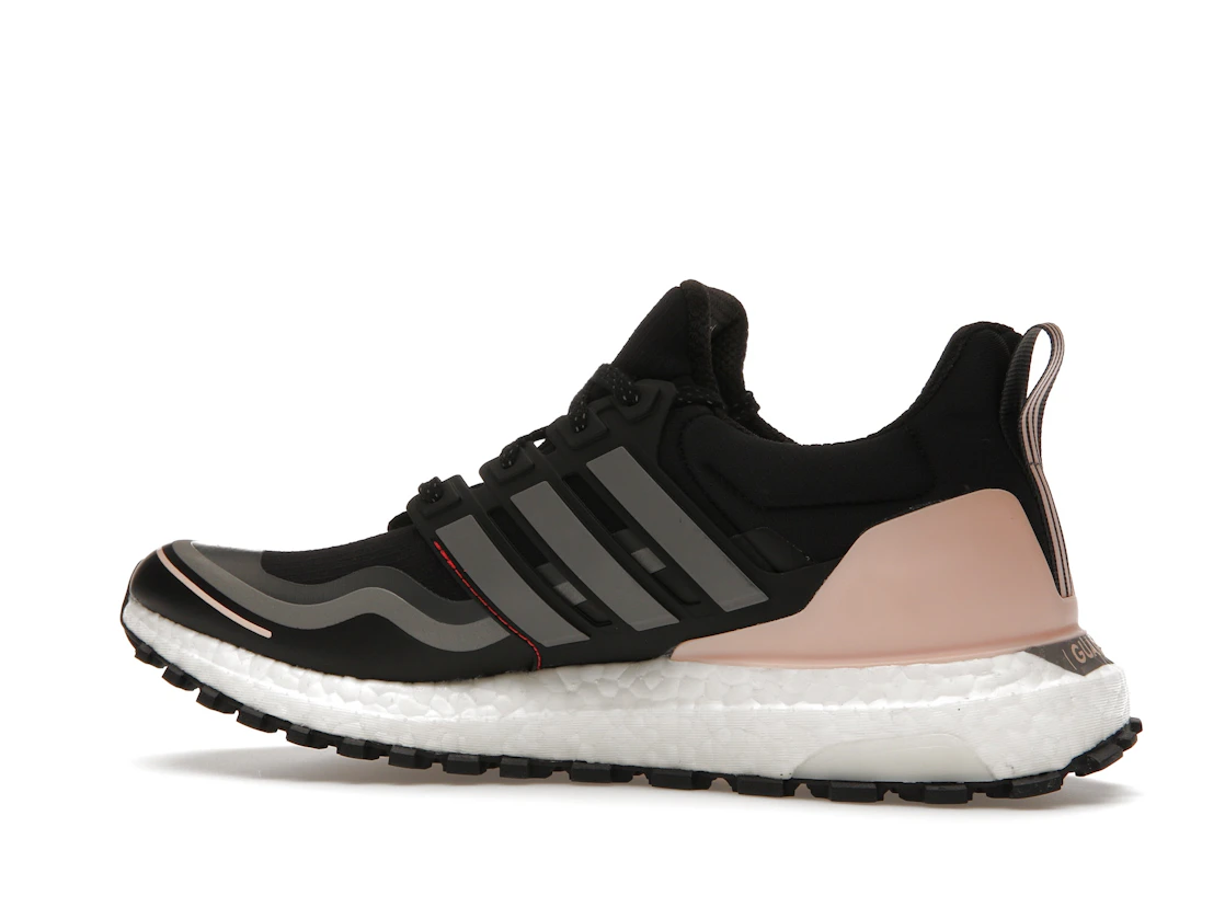 Vue 21 de adidas Ultra Boost Guard Black Grey Pink 