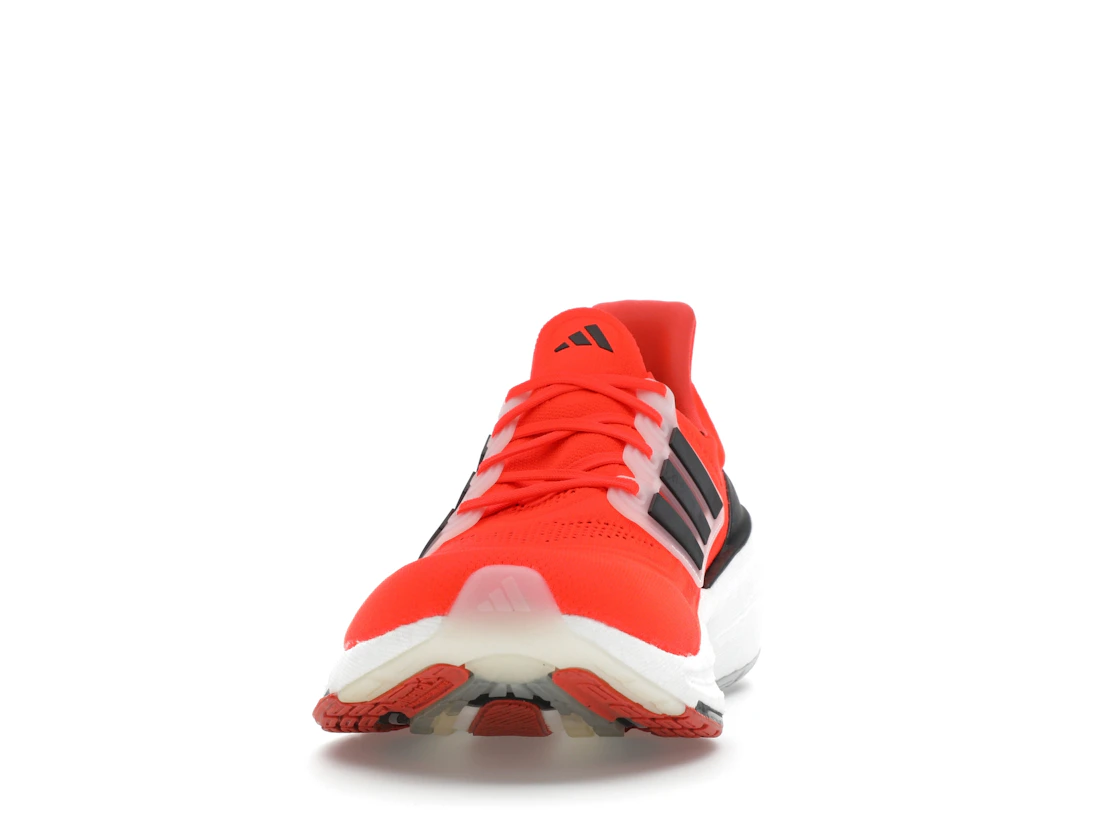 Vue 11 de adidas Ultra Boost Light Solar Red Black White