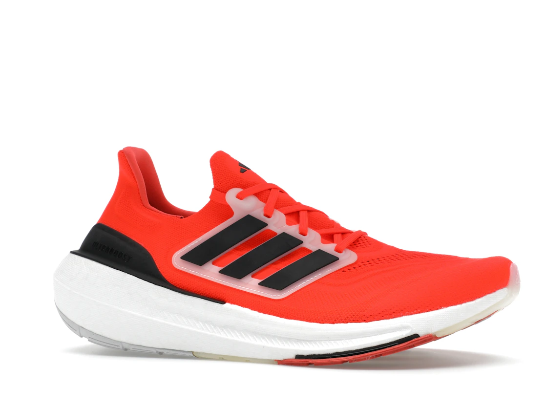 Vue 3 de adidas Ultra Boost Light Solar Red Black White