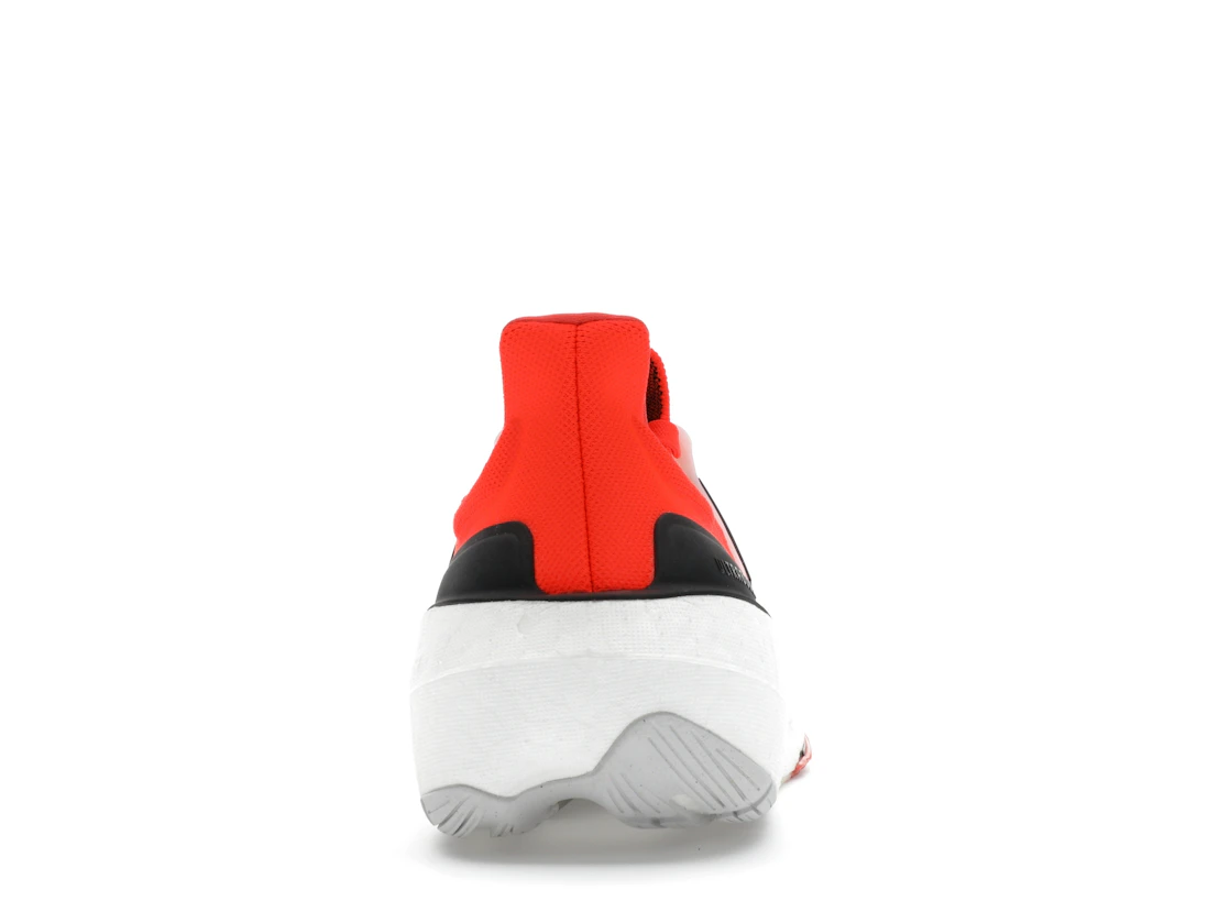 Vue 28 de adidas Ultra Boost Light Solar Red Black White
