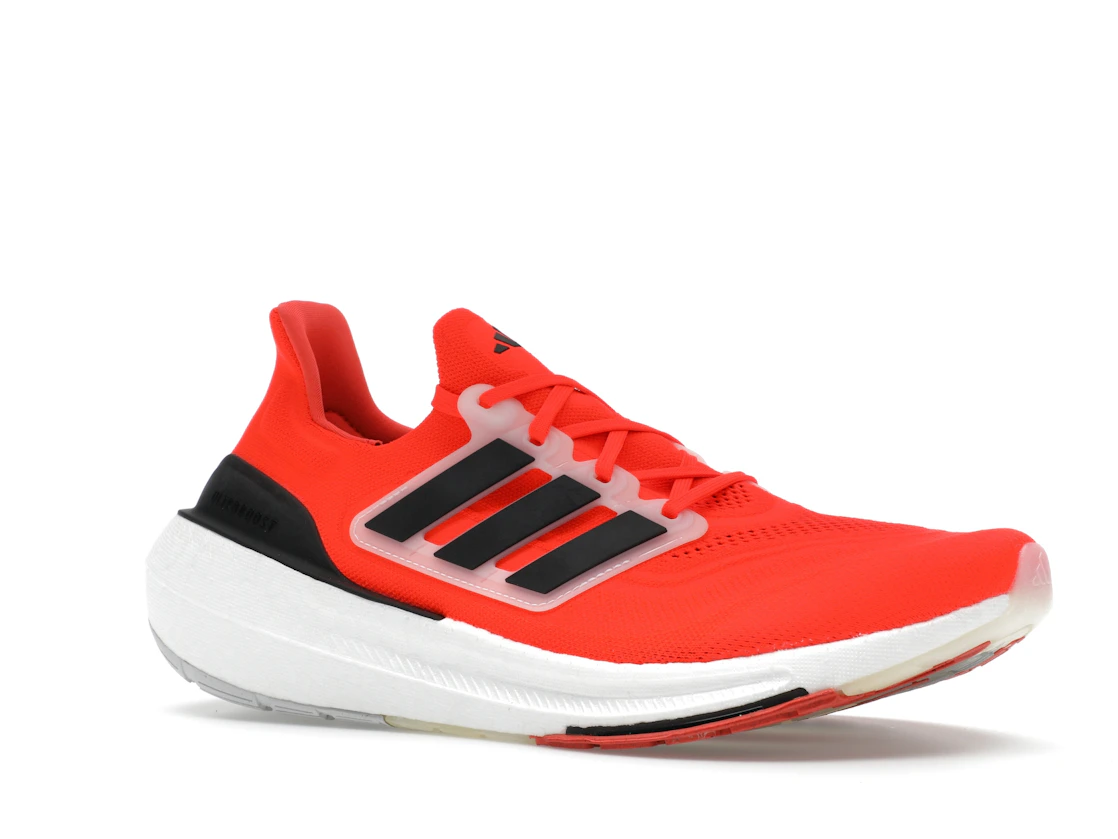 Vue 4 de adidas Ultra Boost Light Solar Red Black White