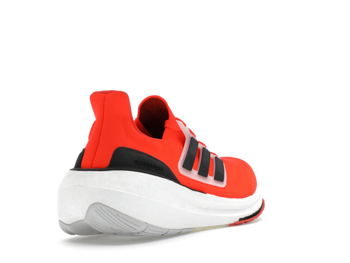 Vue 31 de adidas Ultra Boost Light Solar Red Black White