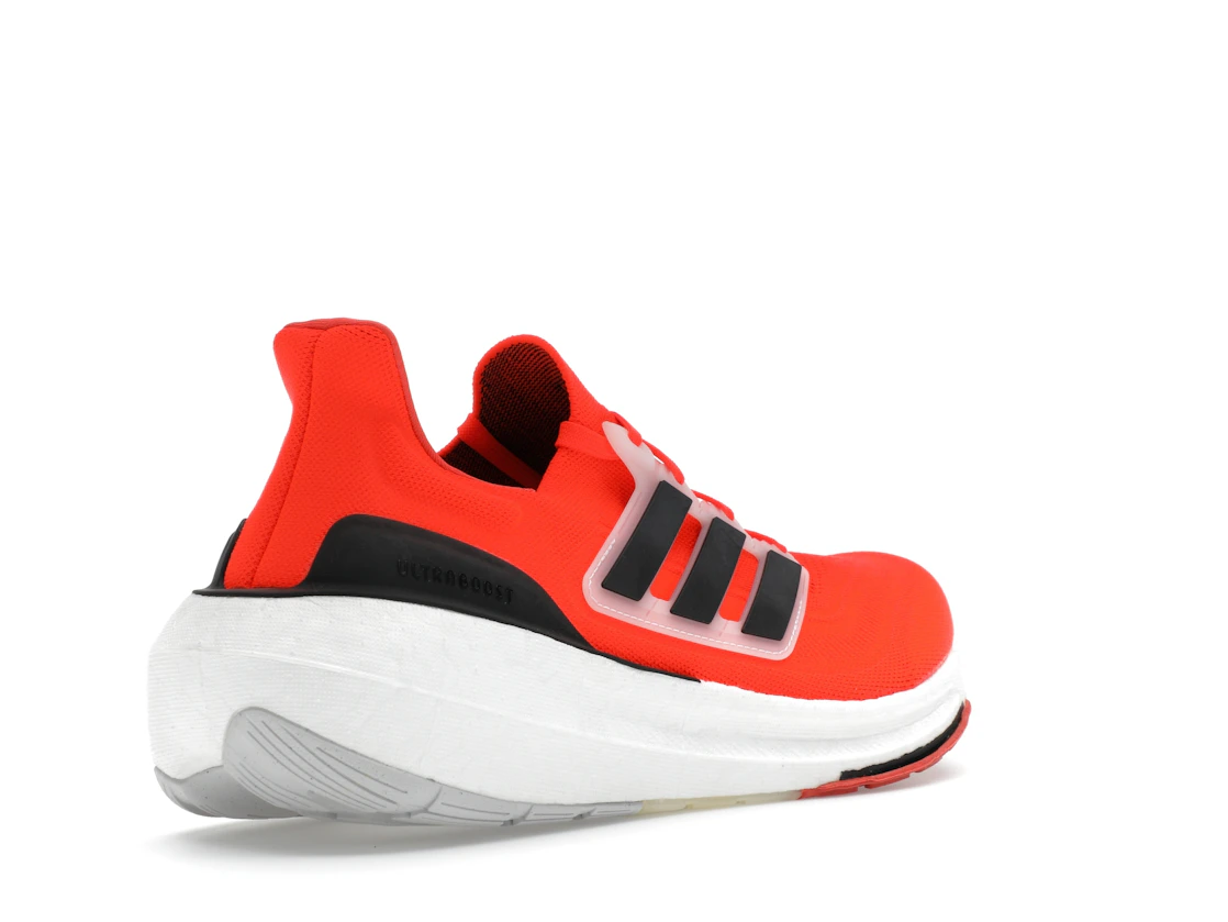 Vue 32 de adidas Ultra Boost Light Solar Red Black White