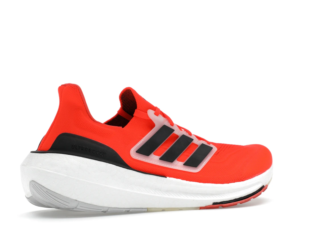 Vue 34 de adidas Ultra Boost Light Solar Red Black White