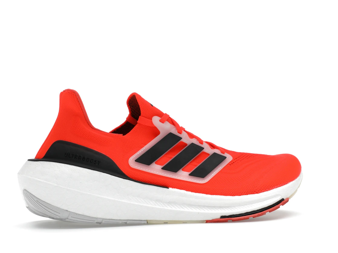 Vue 35 de adidas Ultra Boost Light Solar Red Black White