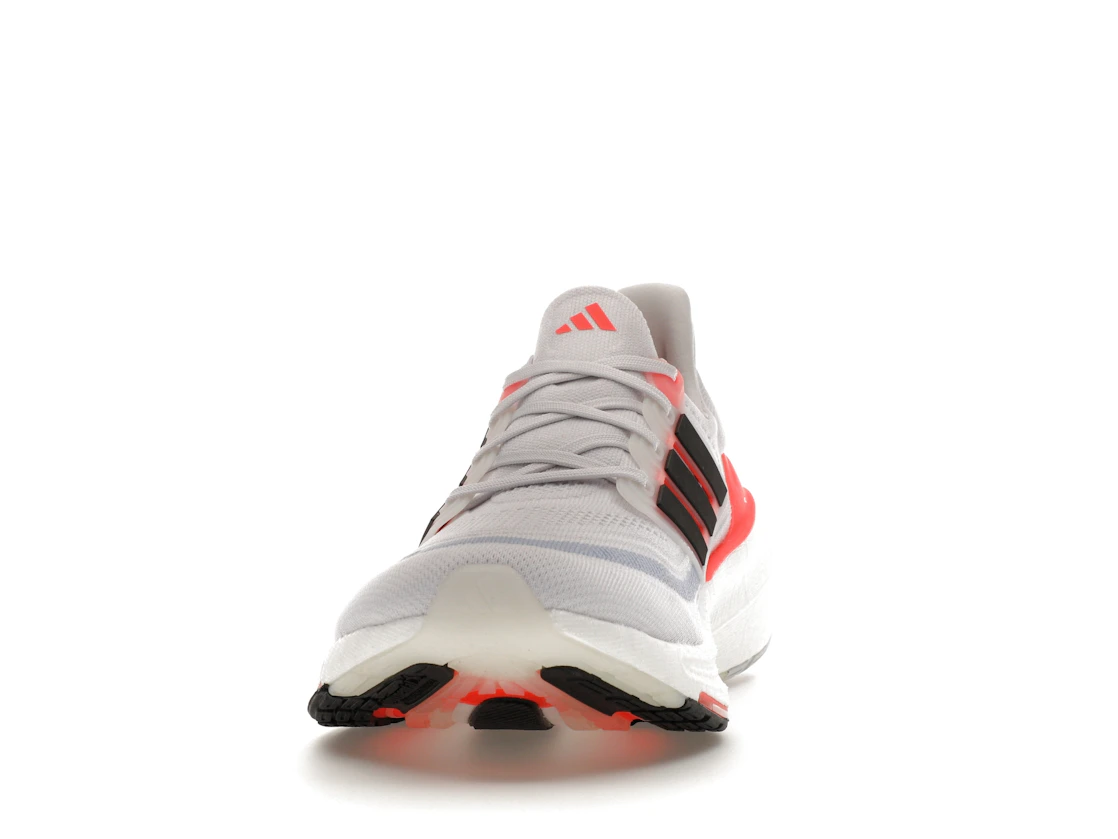 Vue 11 de adidas Ultra Boost Light White Black Solar Red