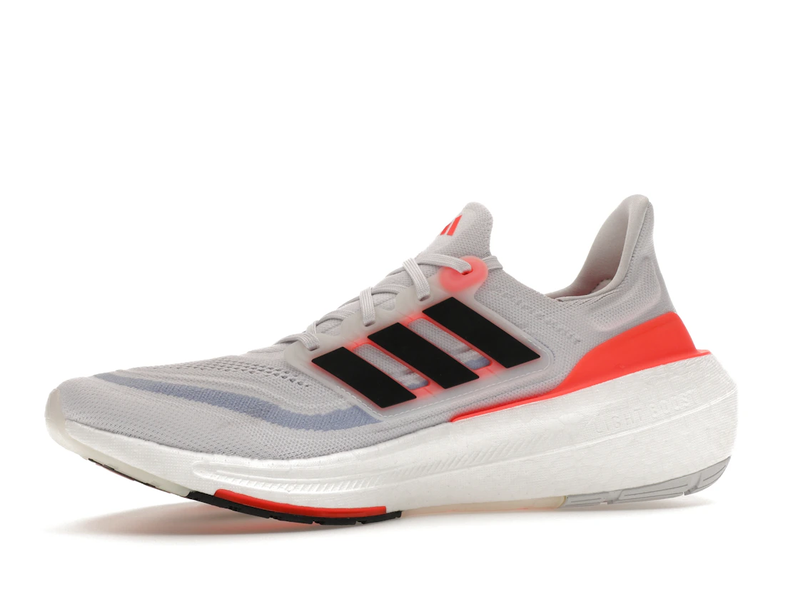 Vue 17 de adidas Ultra Boost Light White Black Solar Red