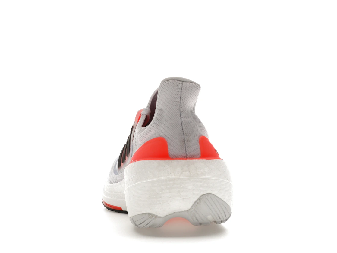 Vue 27 de adidas Ultra Boost Light White Black Solar Red