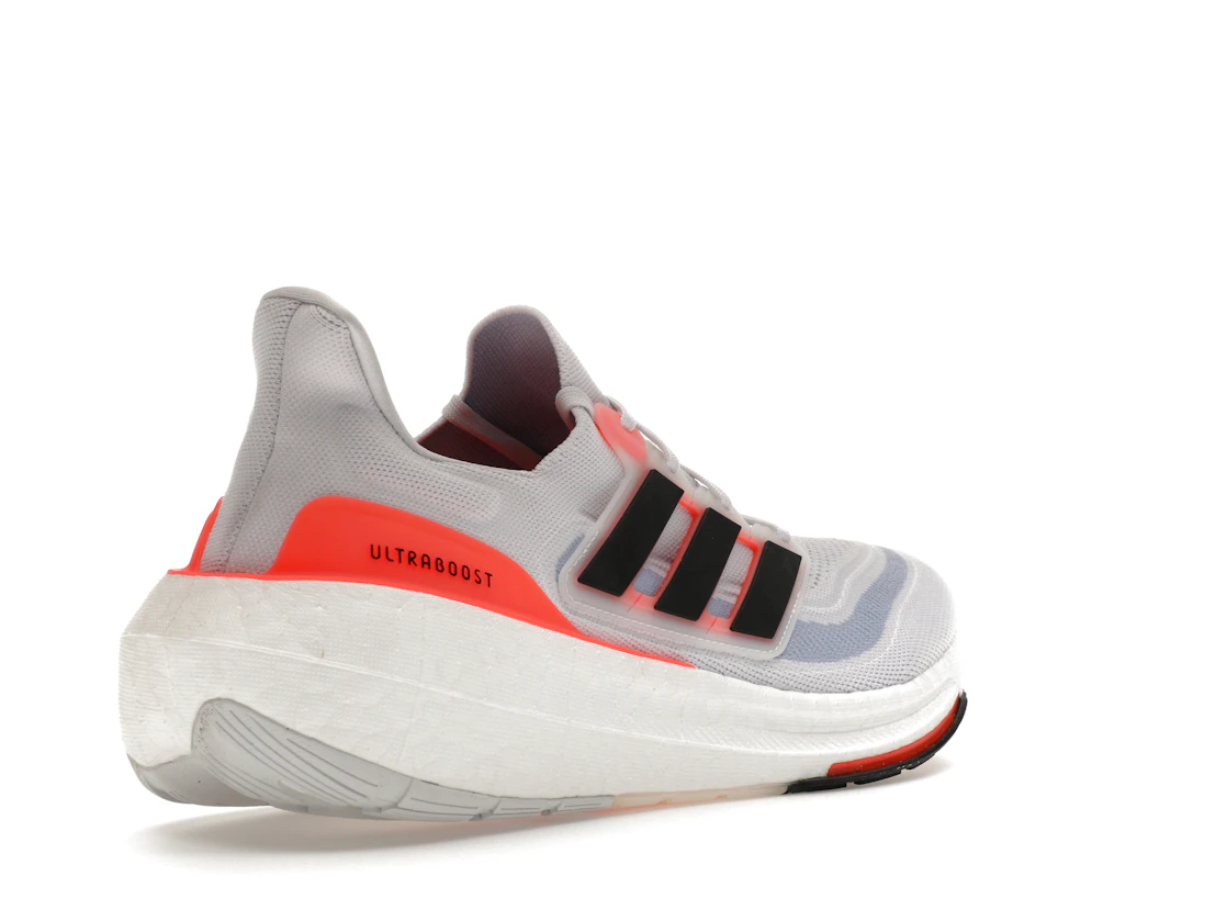 Vue 32 de adidas Ultra Boost Light White Black Solar Red