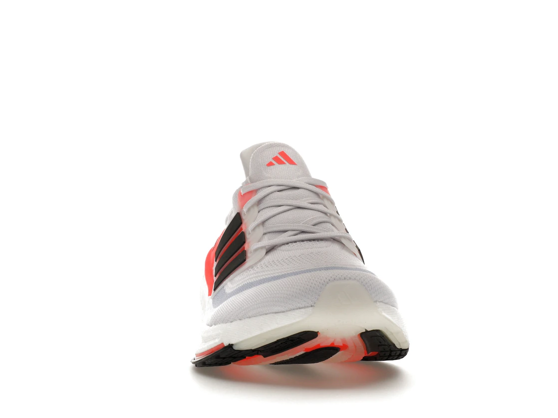 Vue 9 de adidas Ultra Boost Light White Black Solar Red