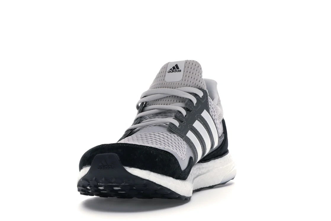 Vue 12 de adidas Ultra Boost S&L Grey One Cloud White Grey Two