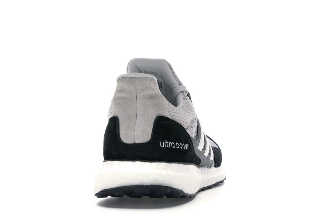 Vue 29 de adidas Ultra Boost S&L Grey One Cloud White Grey Two