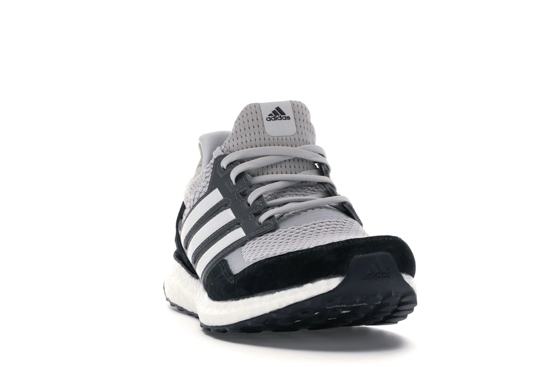 Vue 8 de adidas Ultra Boost S&L Grey One Cloud White Grey Two