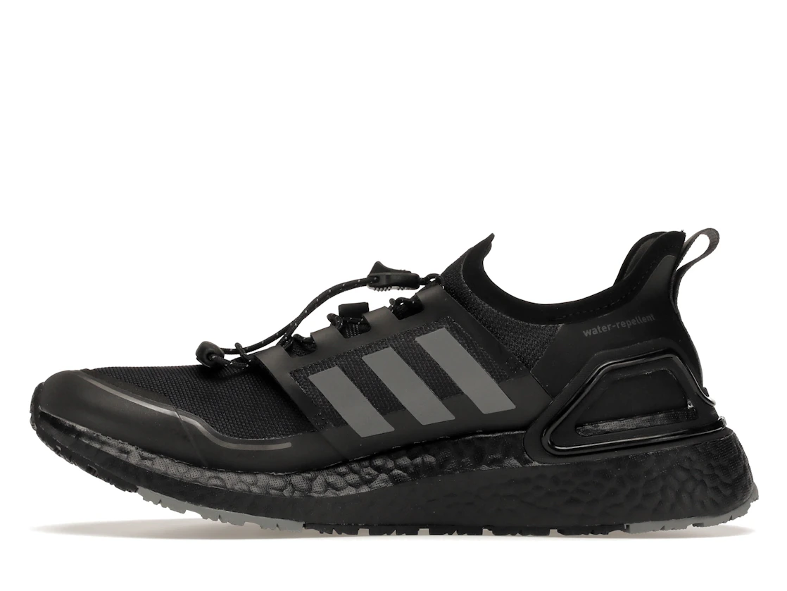 Vue 19 de adidas Ultra Boost Winter Rdy Core Black