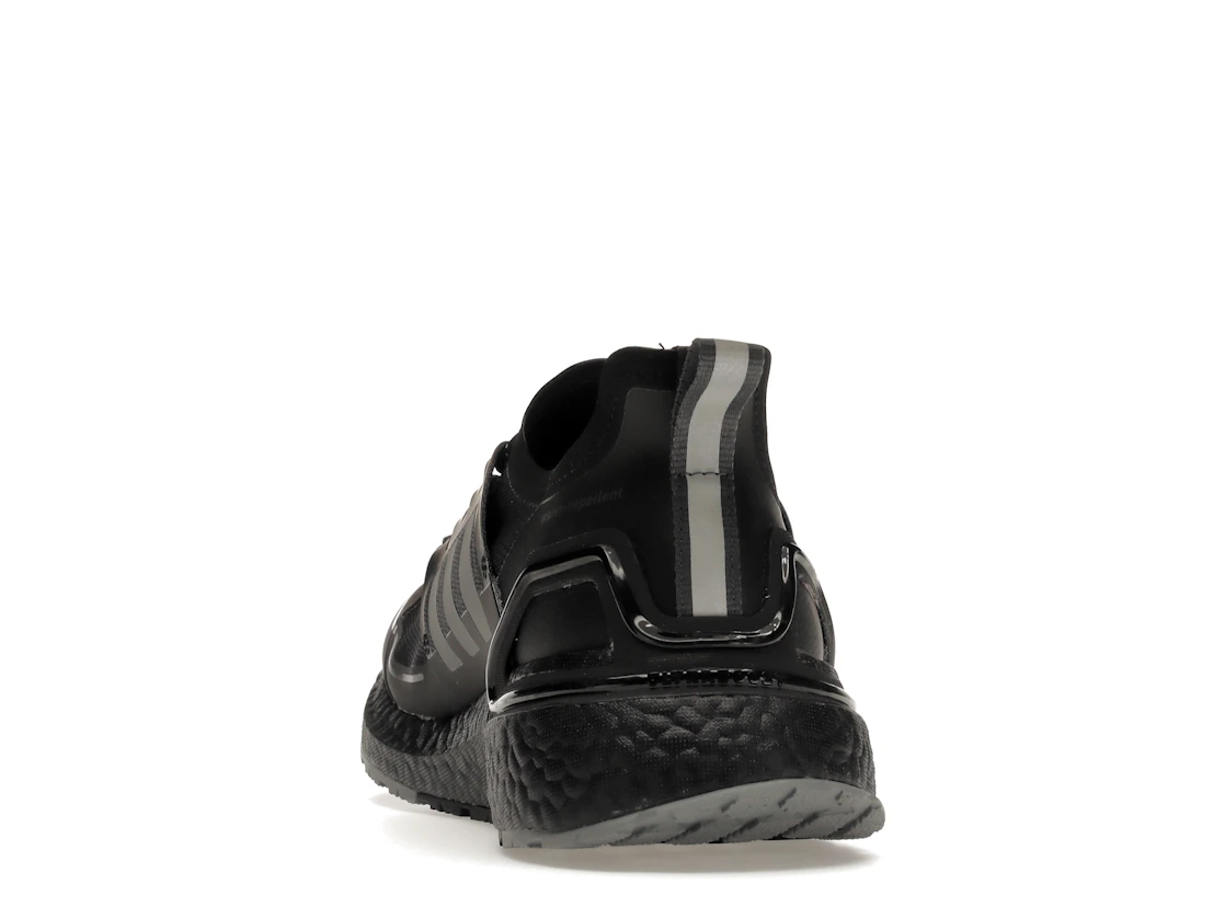 Vue 27 de adidas Ultra Boost Winter Rdy Core Black