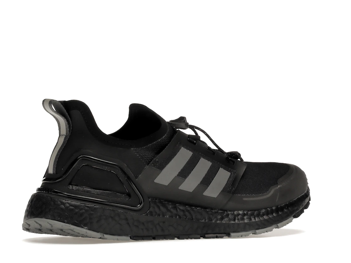 Vue 34 de adidas Ultra Boost Winter Rdy Core Black