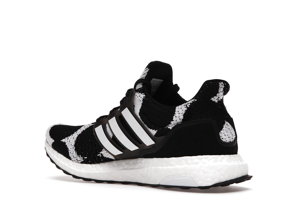 Vue 23 de adidas Ultra Boost DNA Marimekko 