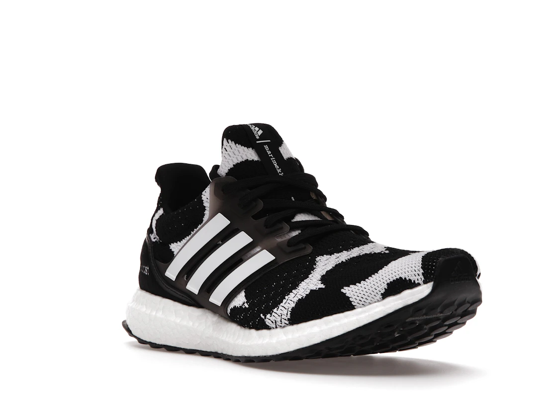Vue 6 de adidas Ultra Boost DNA Marimekko 
