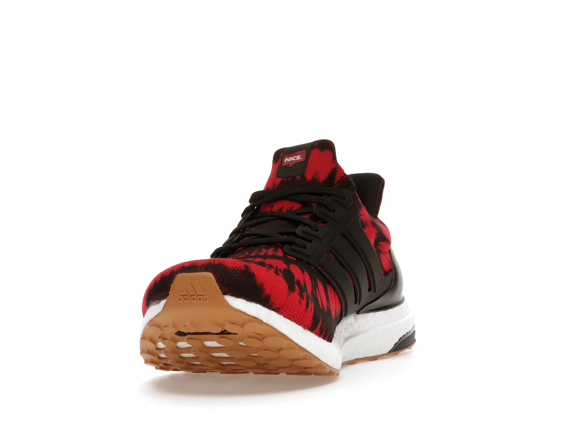 Vue 12 de adidas Ultra Boost Nice Kicks No Vacancy