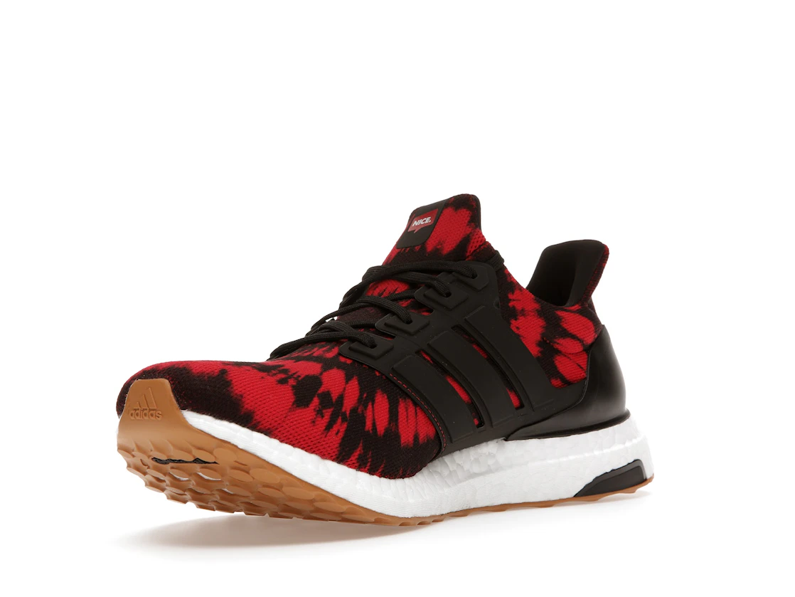 Vue 14 de adidas Ultra Boost Nice Kicks No Vacancy