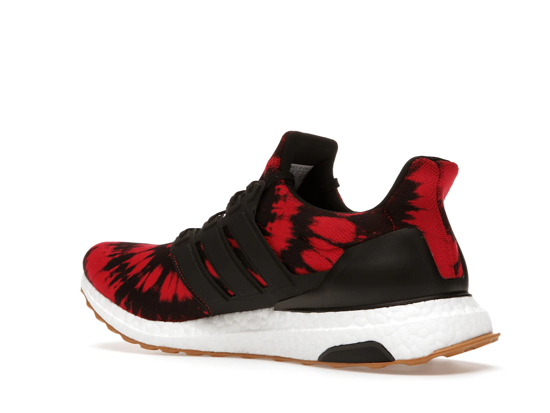 Vue 23 de adidas Ultra Boost Nice Kicks No Vacancy