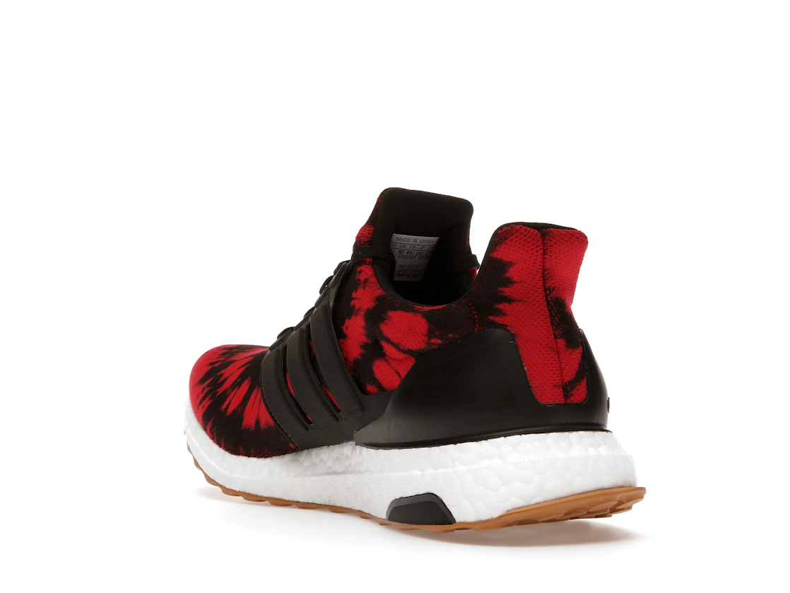 Vue 25 de adidas Ultra Boost Nice Kicks No Vacancy
